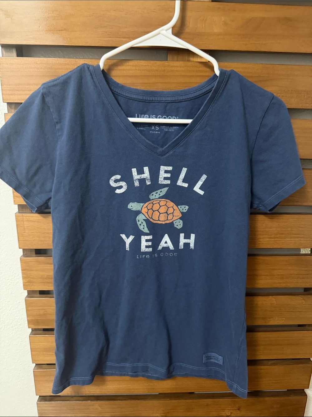Life Is Good Navy Short‑Sleeve V‑Neck Tee XS